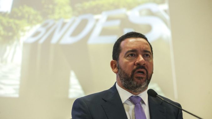 BNDES pode superar em 2019 investimentos feitos em 2018, diz Oliveira