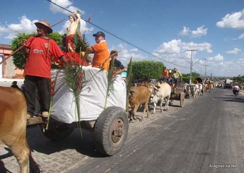 Sertanejos participam da 8ª Festa do Carro de Boi em Olivença