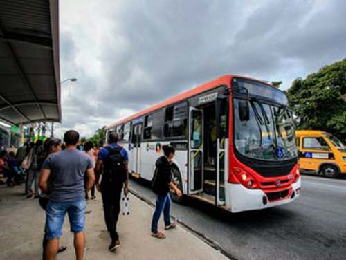 Ampliação de videomonitoramento dentro de ônibus pode contribuir para solução de crimes
