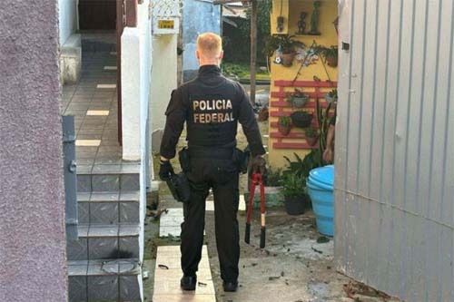 PF investiga esquema de falsificação de diplomas universitários em dois estados