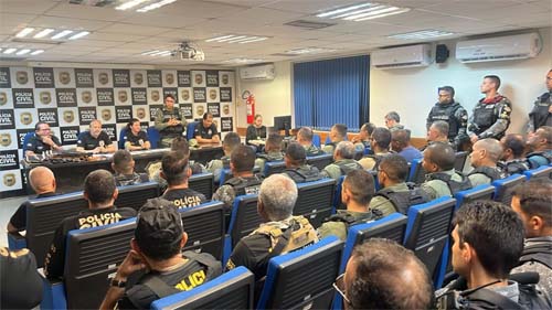 Quadrilha envolvida com tráfico de drogas, 20 homicídios e porte ilegal de armas é alvo de operação com 9 mandados de prisão