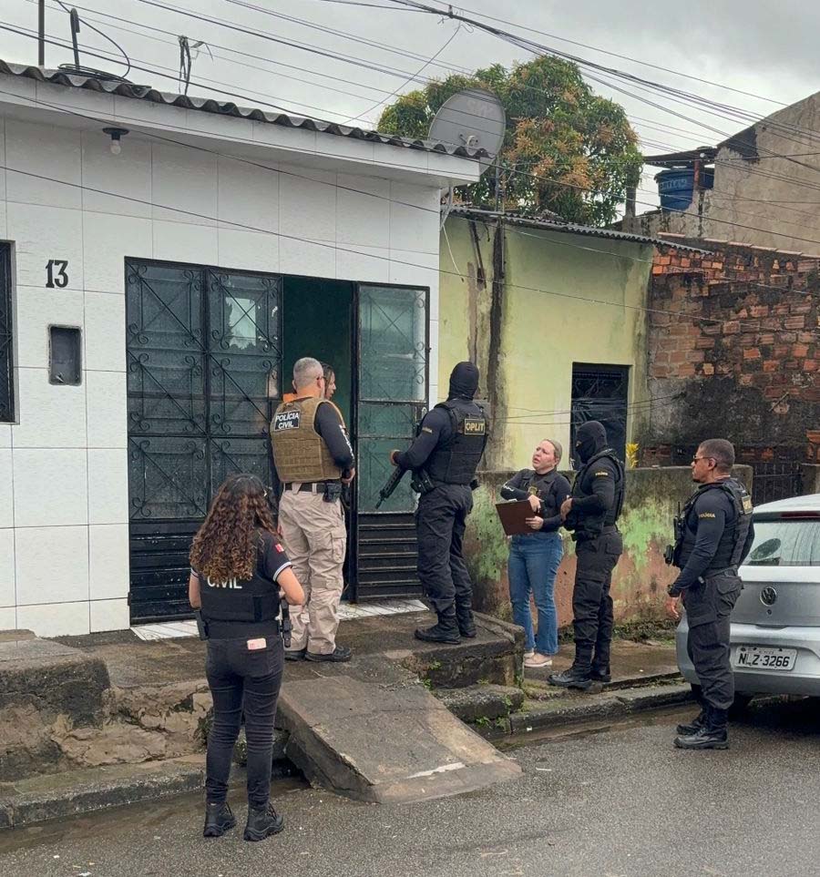 Operação 'Conexão Segura' resulta na prisão de três indivíduos por crimes de pornografia infantil