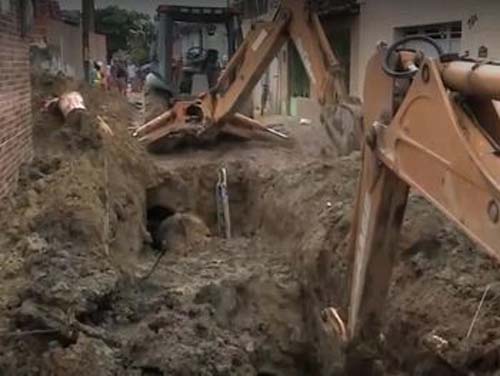 Operário morre soterrado em obra de esgotamento sanitário em Maceió