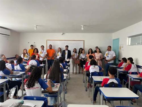 Mais de 2 mil adolescentes são orientados sobre direitos e proteção em casos de abuso ou exploração sexual em Alagoas.