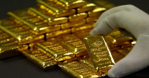 Política de desdolarização: fundo soberano da Rússia recebe luz verde para investir em ouro