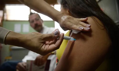 Pacientes de câncer com origem em HPV sofrem com atraso no atendimento