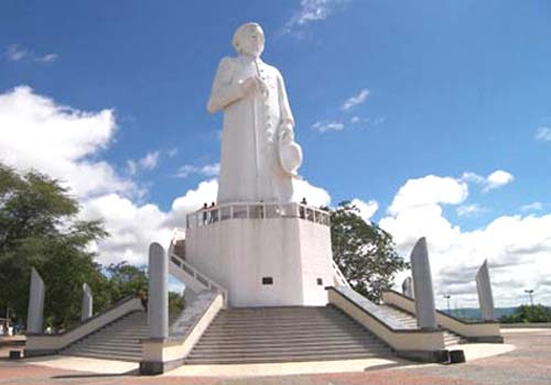 Devotos: 78 anos sem o Padre Cicero Romão Batista