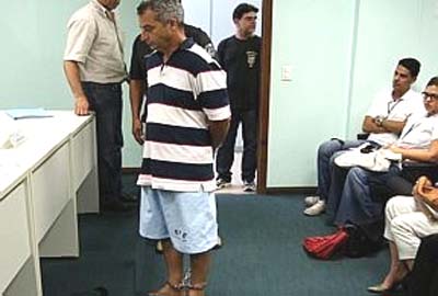 Padre é preso no DF acusado de estuprar 6 crianças