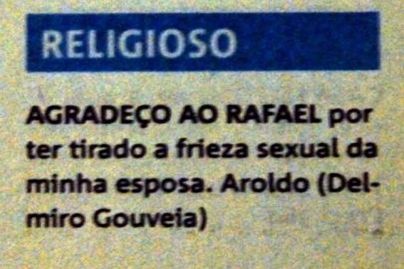 Em anúncio homem agradece pai de santo por tirar frieza sexual de esposa