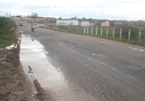 Homem morre após cair de moto na AL-115 em Palmeira dos Índios