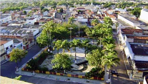 Policia prende dupla com drogas em bloco de carnaval em Palmeira dos Índios