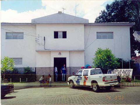 Delegado de Palmeira dos Índios tem carro roubado por bandidos