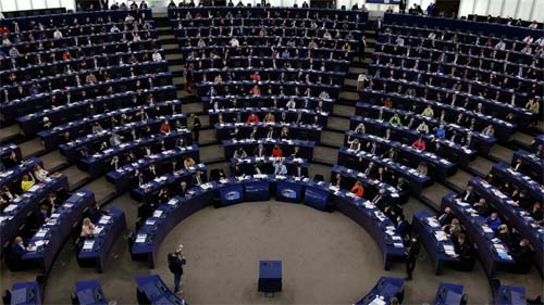 Parlamento Europeu apoia status da Ucrânia como país candidato à UE