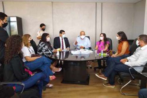 Teólogo confessa ameaças contra pastora que realizou casamento homoafetivo