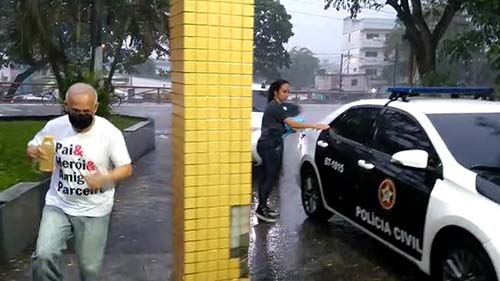 Pastor acusado de hipnotizar e abusar de mulheres é preso no Rio