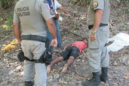 Menor é executado com tiros na nuca após discussão com amigos