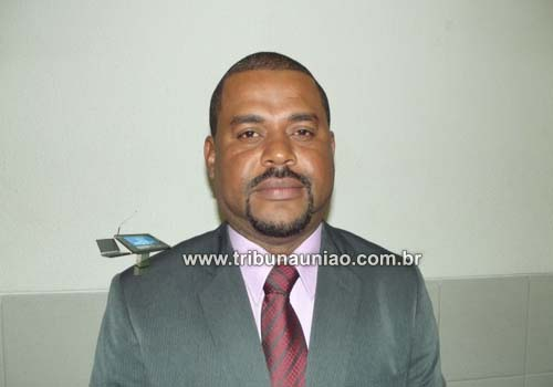 Proibição do uso de banheiros públicos femininos por homossexuais gera protestos da classe em União dos Palmares