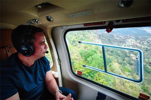 Paulo Dantas visita vítimas de acidente de ônibus em União e decreta luto oficial de três dias