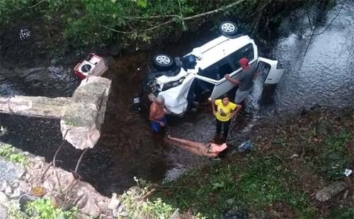 Acidente deixa um morto e quatro feridos em Paulo Jacinto