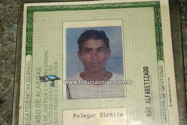 Agricultor ingere inseticida para bananeiras e morre na presença da familia na zona rural de União dos Palmares