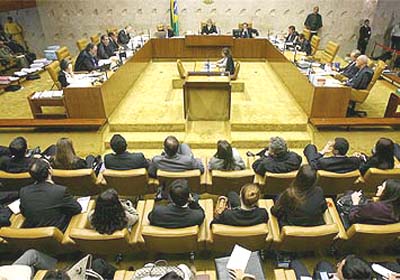 Supremo retoma nesta quarta julgamento sobre Lei da Ficha Limpa 