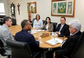 Governo de Alagoas avalia concurso para Perícia