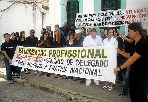 Polícia