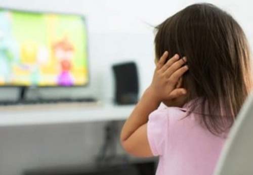 Neuropediatra alerta que Fogos de artifício prejudicam pessoas com autismo