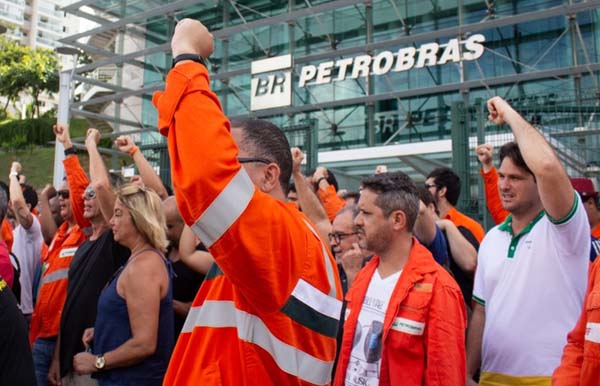 Sindicatos vão indicar a petroleiros suspensão temporária de greve