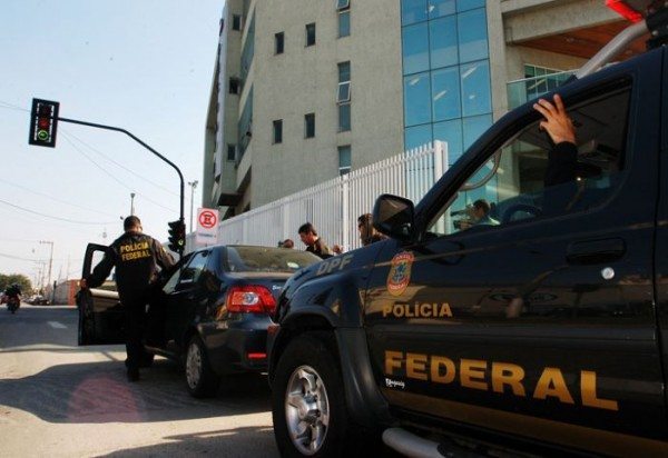 Tcheco procurado pela Interpol é preso fugindo para Recife com RG de Alagoas