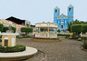Quadrilha invade prefeitura de Pilar e faz funcionários reféns