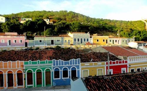 Município está proibido de expedir alvarás de construções