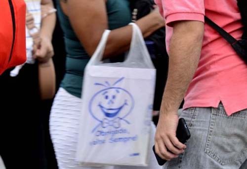 Pirataria e contrabando causam prejuízo de R$ 453 bi por ano no Brasil