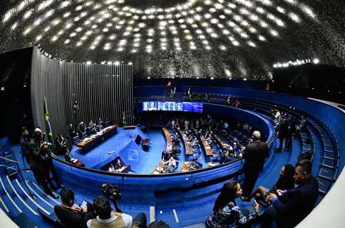 Senado pode votar projeto que obriga preso a ressarcir gastos com prisão