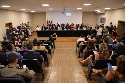 PLID/AL reconhece parcerias e concede Menção Honrosa a autoridades e imprensa alagoana