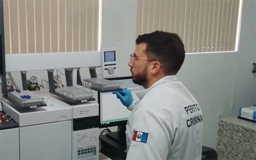 Bombom envenenado: laudo da Polícia Científica confirma assassinato de mulher por envenenamento, em Maceió