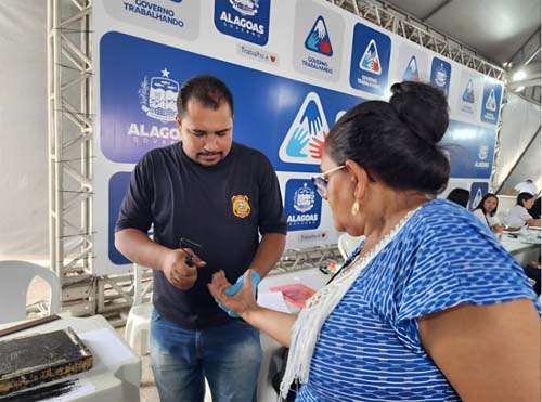 Programa 'Governo Trabalhando' emite mais de 500 carteiras de identidade