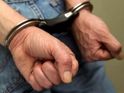 Policial aposentado é preso após agredir a esposa com um soco em Maceió