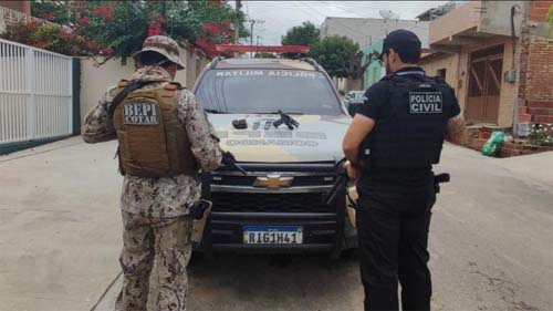 Secretário adjunto de prefeitura suspeito de integrar facção é preso com arma turca no Ceará