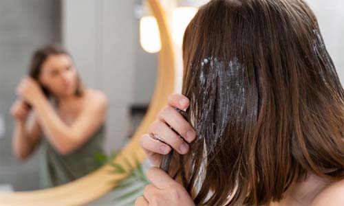 Após casos de cegueira, Anvisa proíbe venda de todas as pomadas para modelar e trançar cabelos