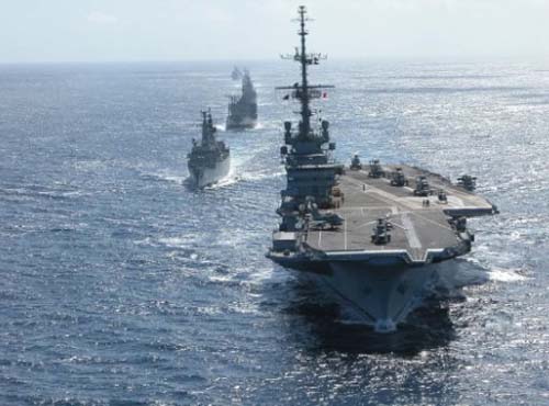 Marinha anuncia que assumiu controle de casco de porta-aviões proibido de entrar em Pernambuco ‘para preservar segurança’
