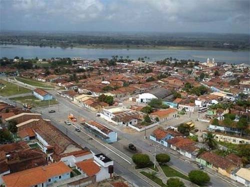 Mulher com transtornos mentais é encontrada morta dentro de casa em Porto Real do Colégio