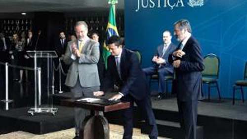 Assumiu Ministério: Moro promete endurecer luta contra corrupção