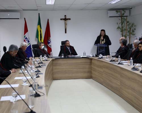 MPAL deu posse a nova procuradora de Justiça Kicia Oliveira Cabral de Vasconcelos