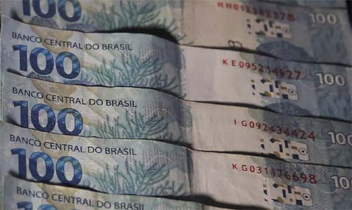 Poupança tem saída líquida de R$ 6,4 bilhões em abril
