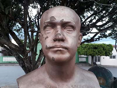 Abandono das praças públicas frustra moradores de União; conheça hoje a praça Jorge de Lima