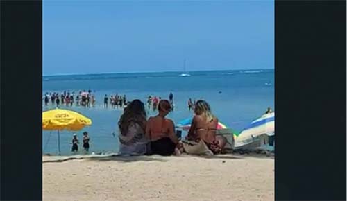 Apesar de UTIs lotadas, orla de Maceió registra aglomerações neste domingo