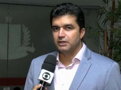 Prefeito diz que solicitou apoio financeiro para mais 420 famílias do Pinheiro