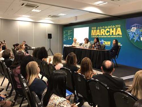 Em Brasília, prefeitos alagoanos pedem revisão dos repasses dos programas federais