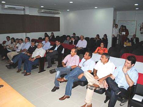 Prefeitos querem 'formalização' da doação junto à CEF